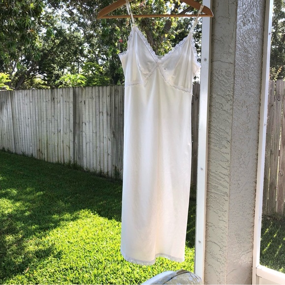 Vintage Sears White Cream Slip Dress Women’s 32 “The Doesn’t Slip” Nylon w Lace - Picture 1 of 10